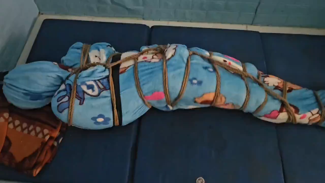 challange selimut 85242-